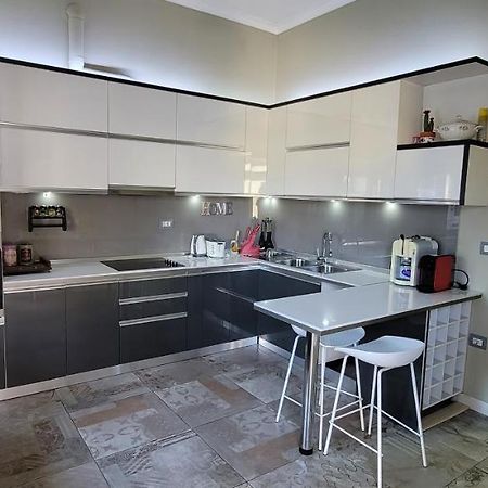 Bellesuite Tirana Buitenkant foto